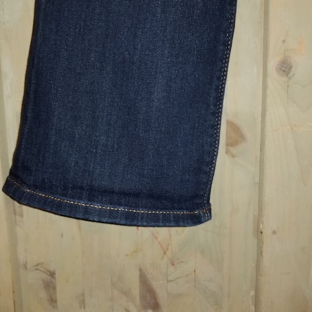 Express Jean's - Picture 2 of 4